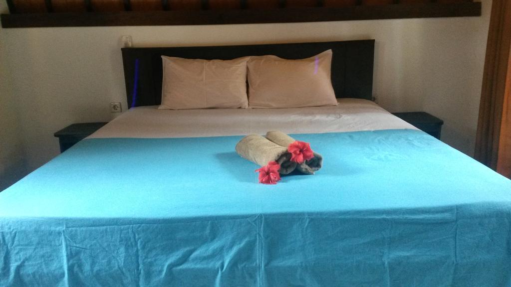 Hello Lumbung Homestay Gili Air Exterior photo